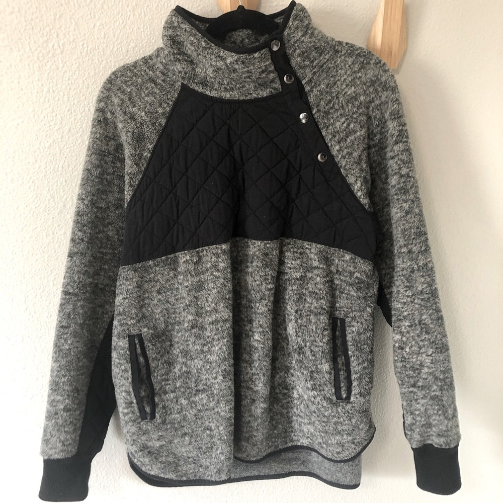 Abercrombie and Fitch pullover jacket